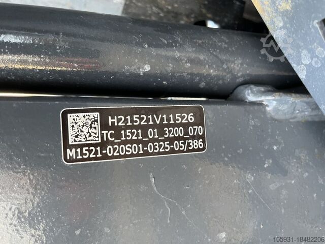 Stivuitor electric cu 4 roți Linde E16P-02