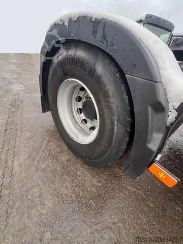 Standardní tahač VOLVO FH 500