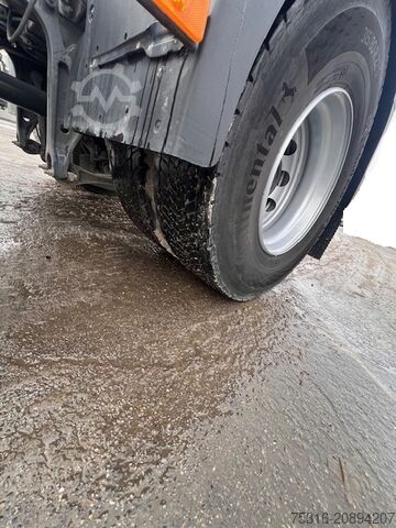 Standardní tahač VOLVO FH 500