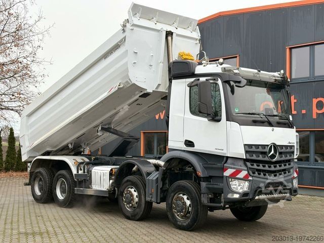 Tipper truck MERCEDES-BENZ AROCS 4145 8x8 Meiller Muldenkipper