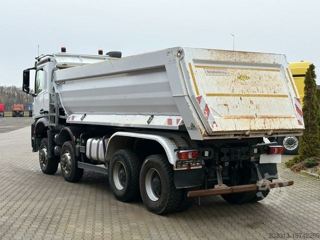 Tipper truck MERCEDES-BENZ AROCS 4145 8x8 Meiller Muldenkipper