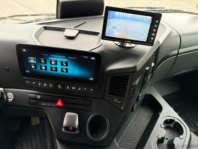 Tipper truck MERCEDES-BENZ AROCS 4145 8x8 Meiller Muldenkipper