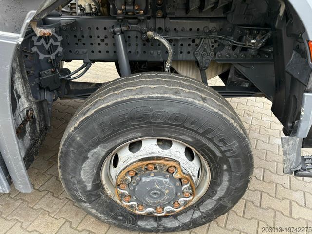 Tipper truck MERCEDES-BENZ AROCS 4145 8x8 Meiller Muldenkipper