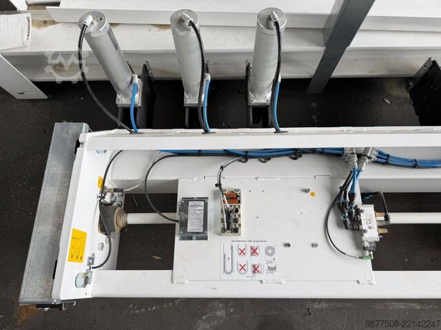 Coladeira de bordas HOMAG SAWTEQ S-300, CNC