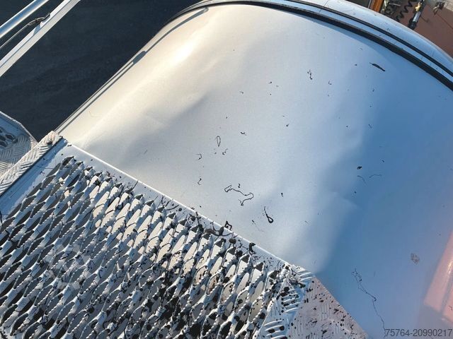 Tankauflieger KÄSSBOHRER 32m² V2A Bitumentankauflieger /leicht beschädigt