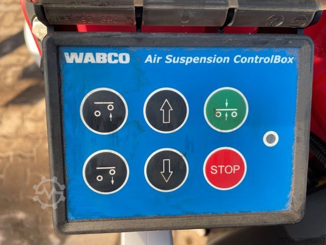 Tankauflieger KÄSSBOHRER 32m² V2A Bitumentankauflieger /leicht beschädigt