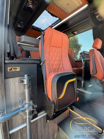 Reisebus MERCEDES-BENZ Sprinter Nero 31 Sitze ab 08/2026