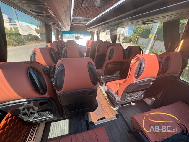 Reisebus MERCEDES-BENZ Sprinter Nero 31 Sitze ab 08/2026