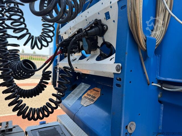 Skjutbara presenningar Krone Coil, Hebe- Lift Dach/Roof, Alu Bords, Ice-Prot...