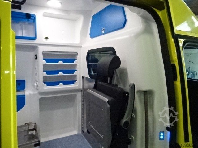 Feuerwehrfahrzeug FORD Transit Custom 340L2 Trend Autom. KTW Blaulicht