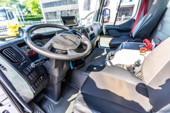 Kufr RENAULT D 320+HAYON BAR 2 T.