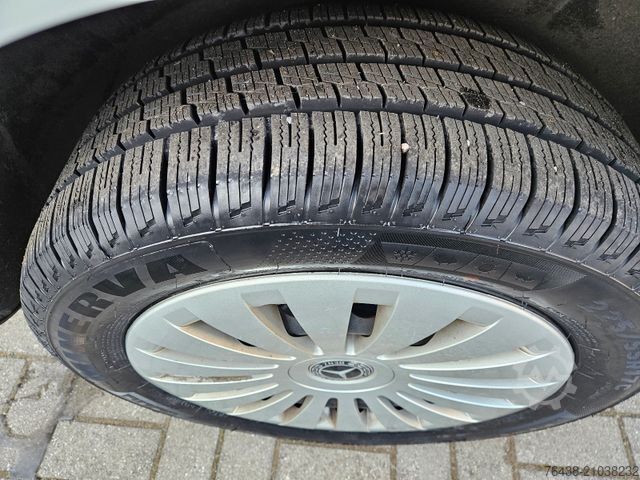 Minibús MERCEDES-BENZ Vito 114 CDI MIXTO|DoKa|5SITZE|REIF+BREMSE+ÖLneu