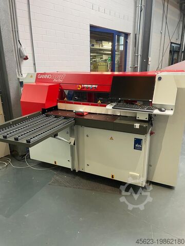 CNC -bearbetningscenter Gannomat ProTec 0571