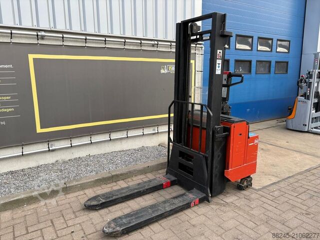 VS-22613 Elektrikli İstifleyici BT Blok Paletler 2900mm BT LSV 1600/2