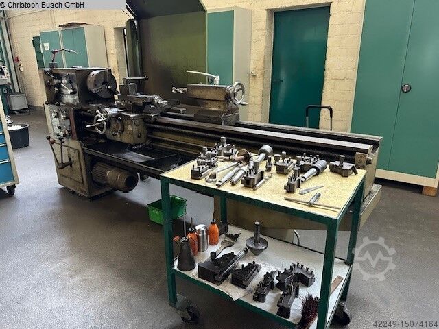 Draaibank-conventioneel-elektronisch VĂ–EST A 1600