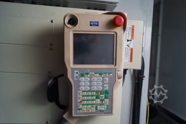 Endüstriyel robotlar TIG-OTC NH52-NEFC