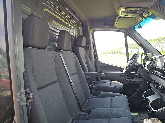 Stationvogn med højt tag MERCEDES-BENZ SPRINTER 317 L2H2 LED Mbux10!