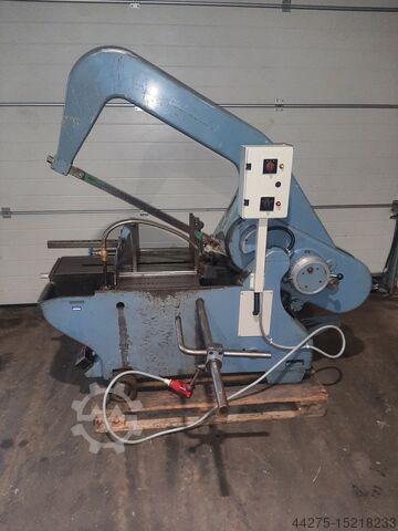 Ferăstrău KASTO EBS 450