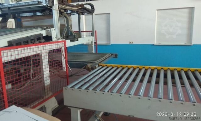 Kartonagenmaschine M&M Mediterranea de Maquinaria M&M WRC 98 1150-1600 pizza box machine,