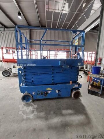 Ascensore a forbice Genie GS-4047