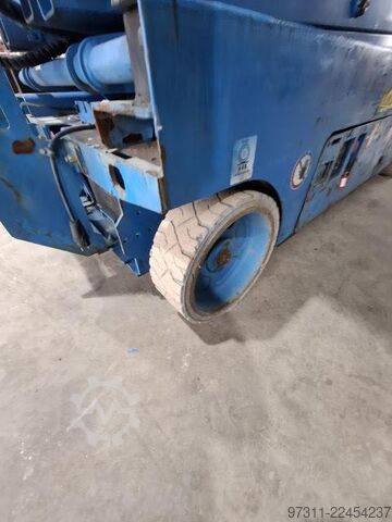 Ascensore a forbice Genie GS-4047
