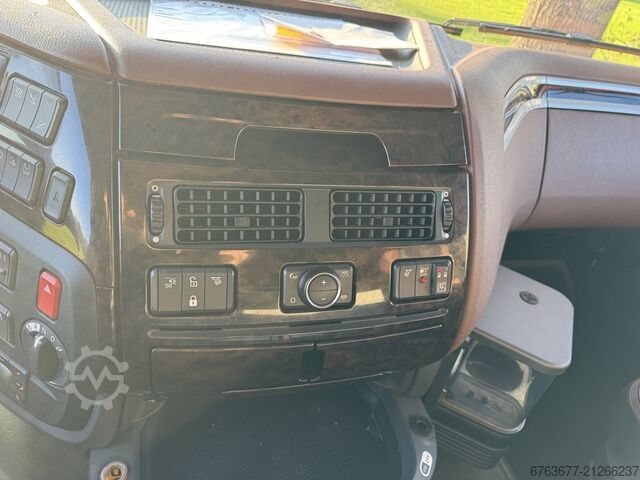 DAF XF 530 - 6x2 - Transporter maszyn / Ciężarówka niskopodwoziowa - 2019 - EURO 6 - 675 tys. km - P DAF XF 530 - 6x2 - Machine Transporter / Oprij Vrachtwagen - 2019 - EURO 6 - 675DKM - APK 1-27