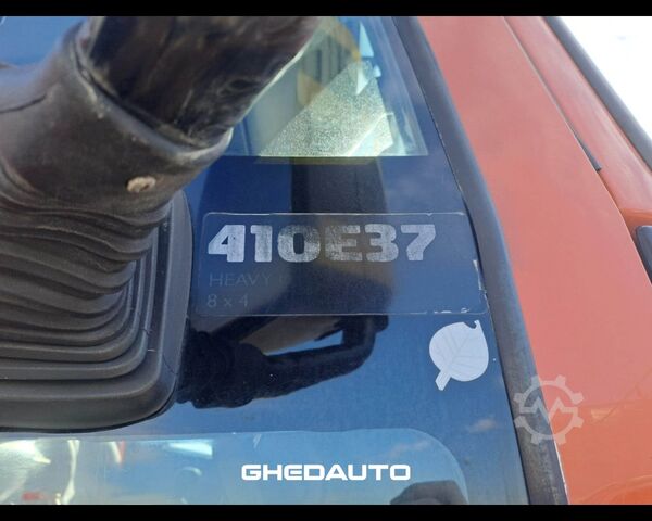 Standardowy ciągnik siodłowy IVECO IVECO MAGIRUS 410E37H 4 ASSI ALLESTIMENTO TECNOCAR