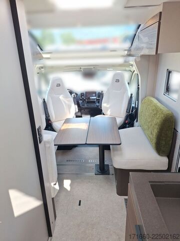 Half-integraal camper BÜRSTNER Signature SFT 7.0