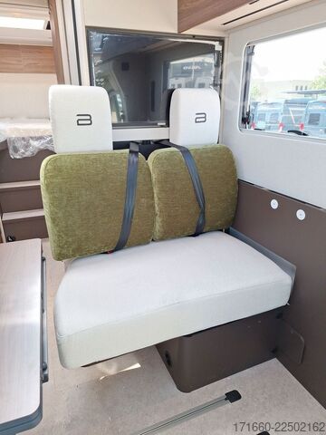 Half-integraal camper BÜRSTNER Signature SFT 7.0