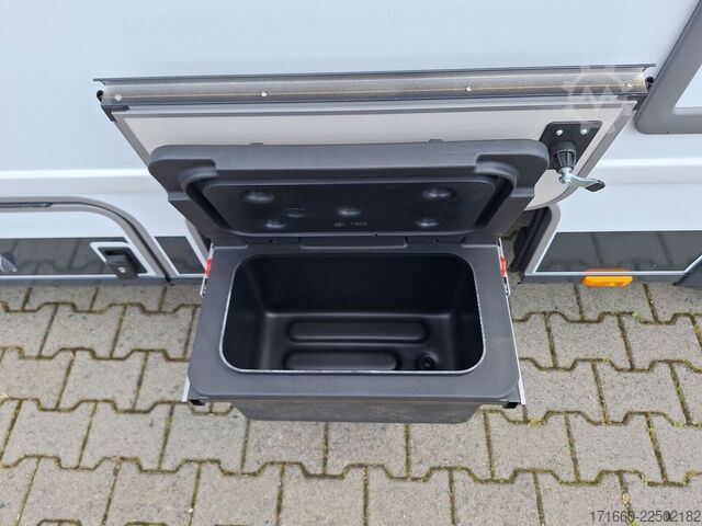 Half-integraal camper BÜRSTNER Signature SFT 7.5 AHK, Combi 6 E, SAT+TV,MARKISE