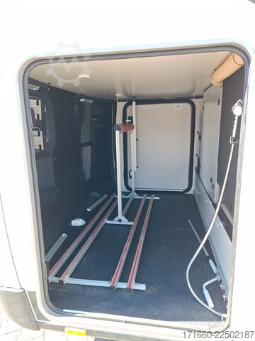 Half-integraal camper BÜRSTNER Signature SFT 7.5 180PS, Combi6E,Markise, SAT+TV