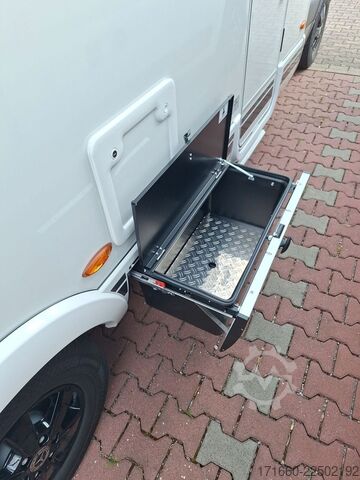 Half-integraal camper HYMER/ERIBA B-Klasse MC T 680 SAT|TV|KLIMA|NAVI|RFK