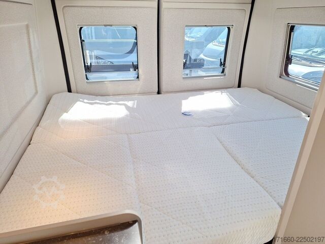 Camper van BÜRSTNER Papillon PC 6.0