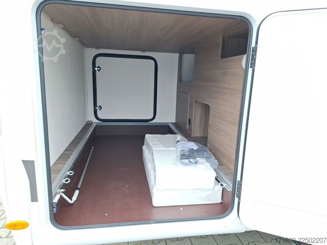 Half-integraal camper CARADO pro+ V 347 SAT/ TV/ Navi/ RFK