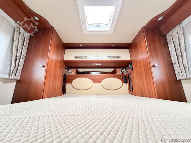 Integraal camper CARTHAGO Chic E-Line I 64 XL QB *Queensbett-1.Hand*