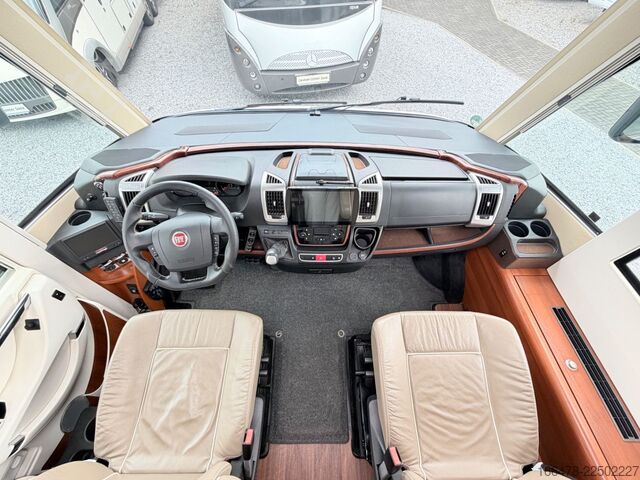 Integraal camper CARTHAGO Chic E-Line I 64 XL QB *Queensbett-1.Hand*