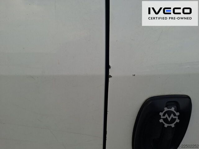 Bestelwagen met verhoogd dak IVECO Daily 35S14V / RS 4100 / Klima / Bluetooth