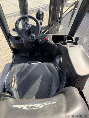 Empilhador eléctrico de 3 rodas Linde E16C-02