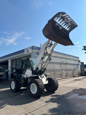 Utovarivač Komatsu WA250 WA250-6 Radlader*Klima*Hochschaufel*Recyc...