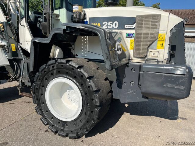 ładowarka Komatsu WA250 WA250-6 Radlader*Klima*Hochschaufel*Recyc...