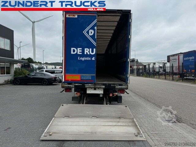 Posuvné plachty A&amp;D 3 AS SCHUIFZEILEN TRAILER,LAADKLEP