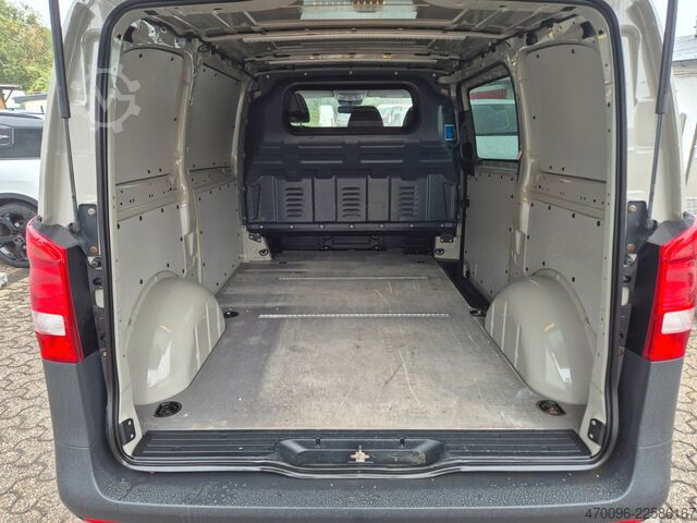 Bestelwagen MERCEDES-BENZ Vito Kasten110 Kompakt*AHK*Standheizung*Klima*