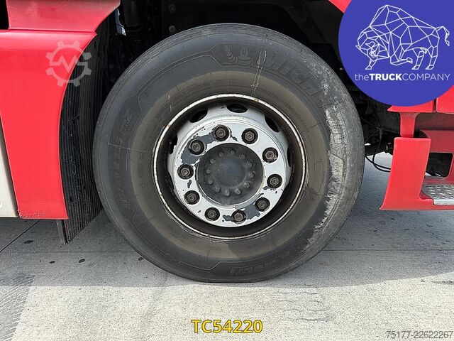Skjutbar presenning MAN TGX 26.460