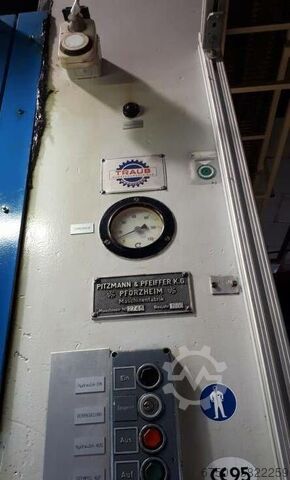 Hydraulische pers met dubbele kolom Pitzmann & Pfeiffer DPZ 200/80 Presse