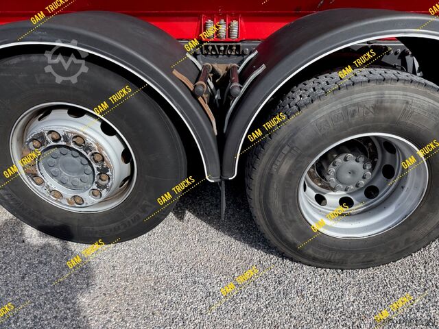 Autocamion siloz Mercedes-Benz Axor 2536 Granulat-Tank 30cbm EU5