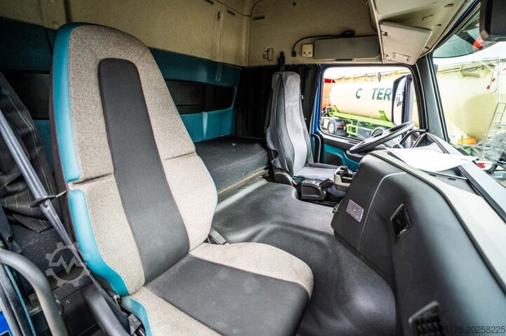 Standart-SZM VOLVO FM 420 + KIPHYDR.