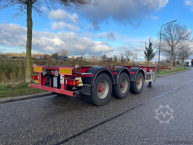 Transport av containrar Burg BPO 12-27 CCXGX 20/30 FT Chassis / BPW Axles / ...
