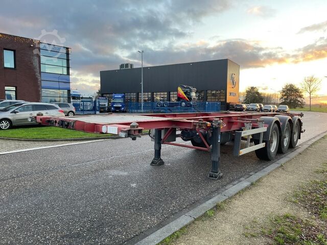 Transport av containrar Burg BPO 12-27 CCXGX-00 20/30 FT Chassis / BPW Axles...