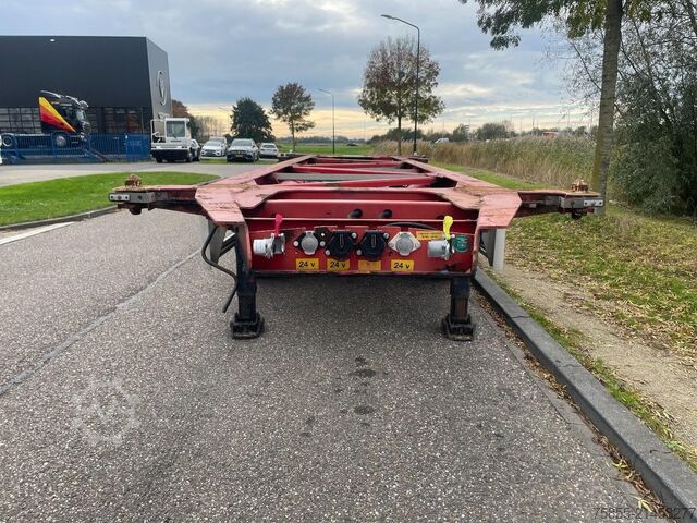 Transport av containrar Van Hool 3B0070 20 FT Chassis / BPW Axles / NL Trailer