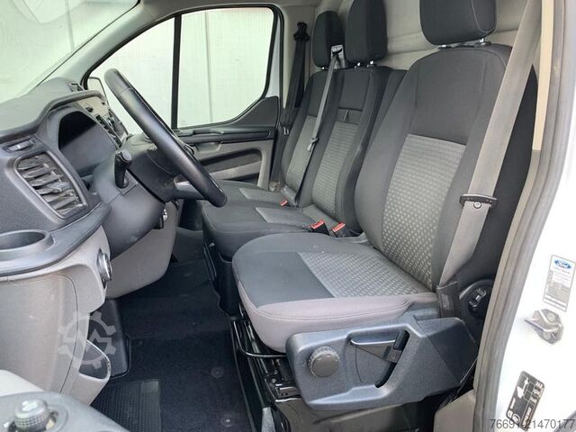 Magas tetős furgon Ford Custom 280 Van Euro 6d - Km 74.000